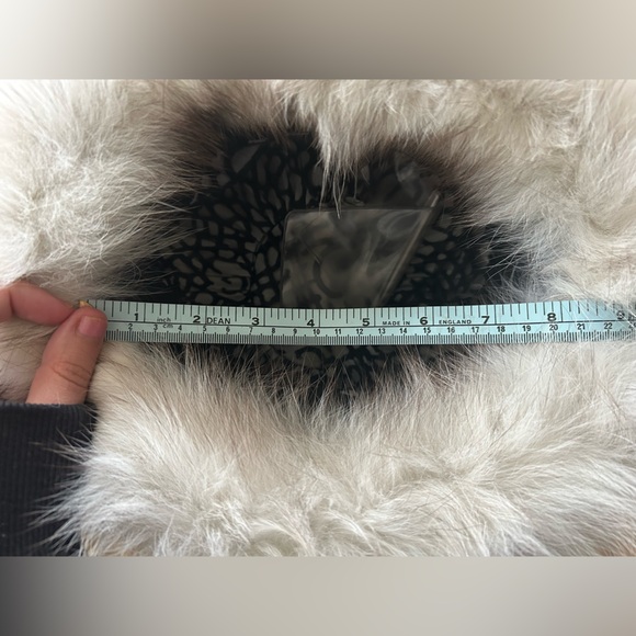 Vintage Simpsons Galerie De La Fourrure Cream Fur Hat - Picture 13 of 13